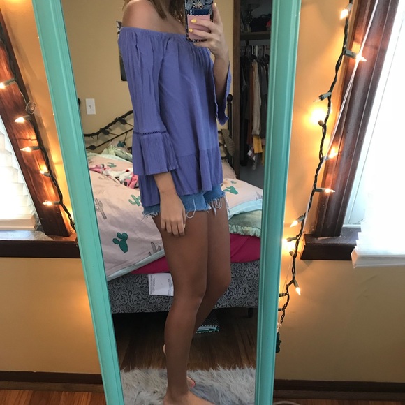 off the shoulder top - Picture 3 of 4